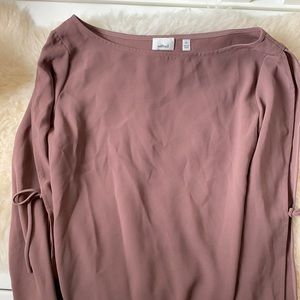 BRAND NEW LONG SLEEVE BLOUSE
